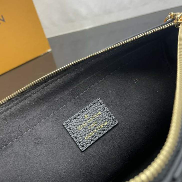 Picture of Louis Vuitton Handbags _SKUfw156181876fw